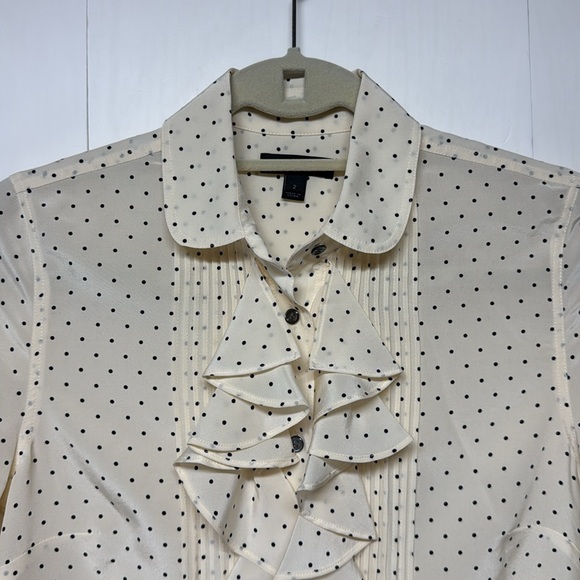 J. Crew Cream and Black Polka Dot Silk Tuxedo Ruffle Button Down Shirt Size 2 - Picture 5 of 9